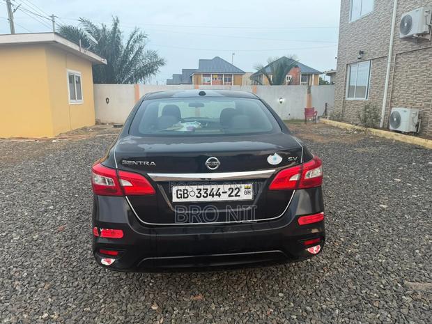 Nissan Sentra 2018 Black