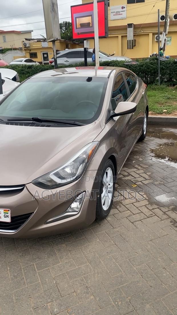 Hyundai Elantra 2016