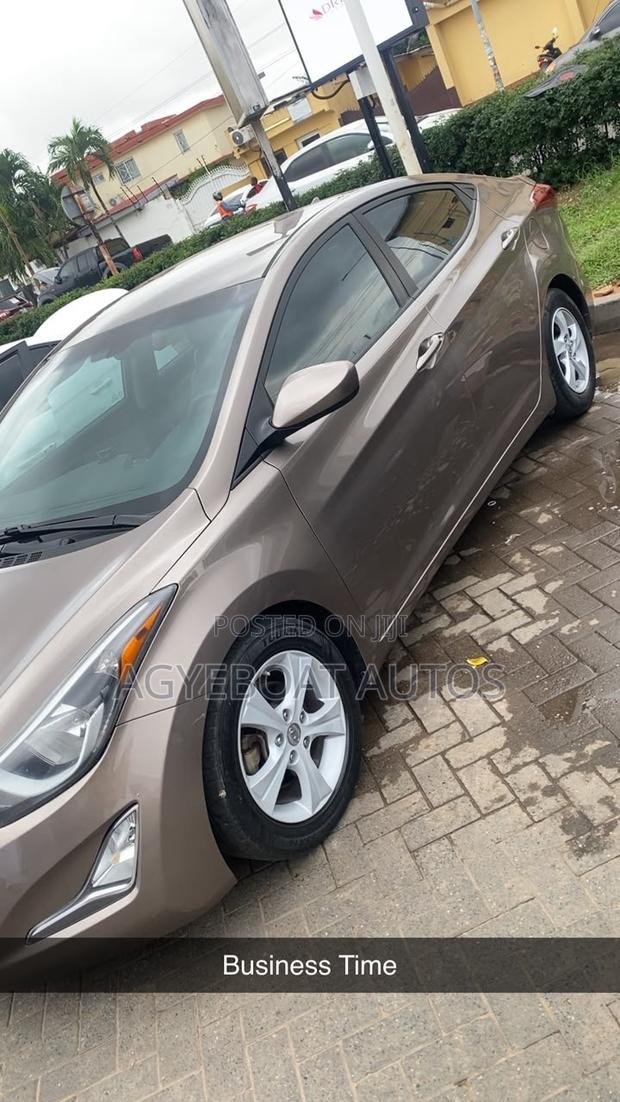 Hyundai Elantra 2016