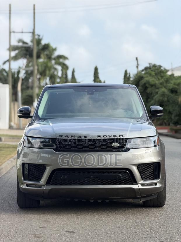 Land Rover Range Rover Sport HSE 2019 Gray
