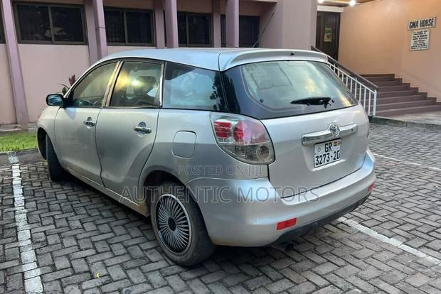 Toyota Matrix 2007 Silver