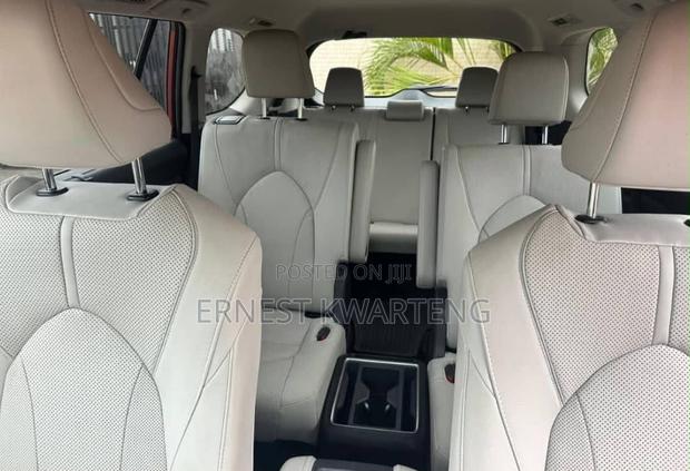 Toyota Grand Highlander 2024 Burgundy