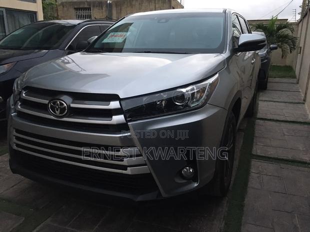 Toyota Highlander 2019 Gray