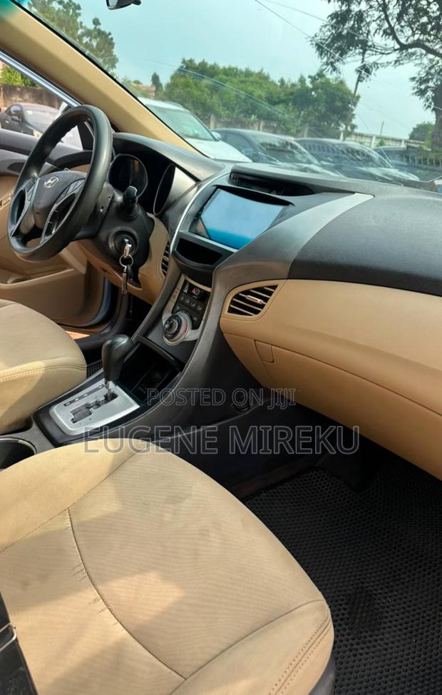 Hyundai Elantra 2014 Blue