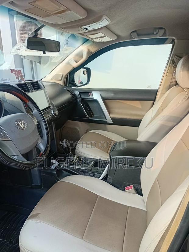 Toyota Land Cruiser Prado 2012 Black