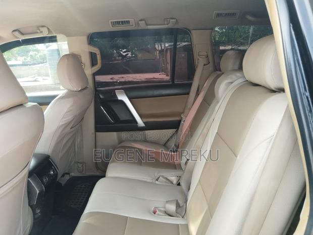 Toyota Land Cruiser Prado 2012 Black