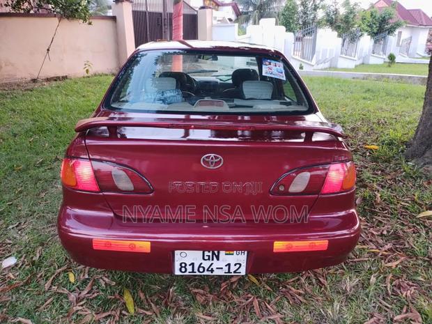 Toyota Corolla 2006 Red
