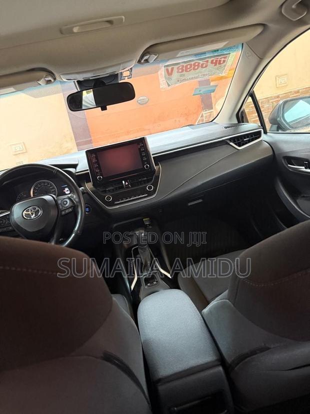 Toyota Corolla LE 2020 Black
