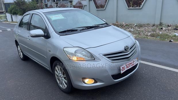 Toyota Vios 2011 Silver