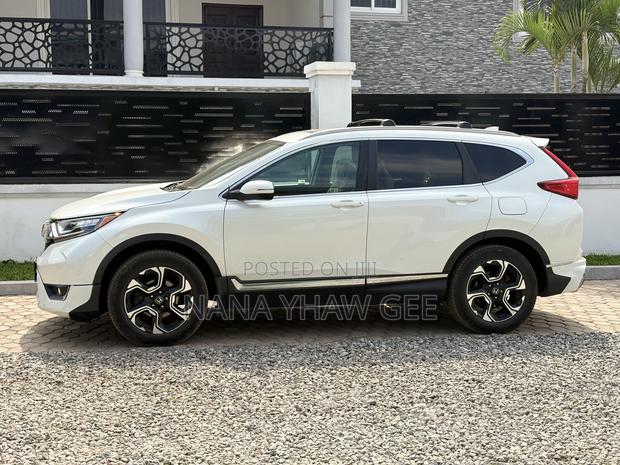 Honda CR-V Touring 4dr SUV (1.5L 4cyl CVT) 2017 White