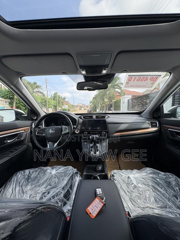 Honda CR-V Touring 4dr SUV (1.5L 4cyl CVT) 2017 White