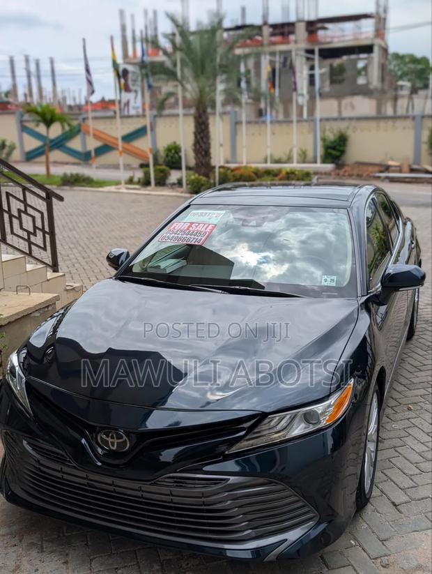 Toyota Camry 2020 Beige