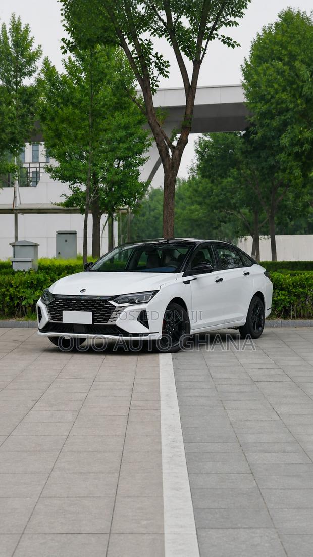 Aeolus Yixuan 1.5T Automatic Jinqing Edition 2024 White
