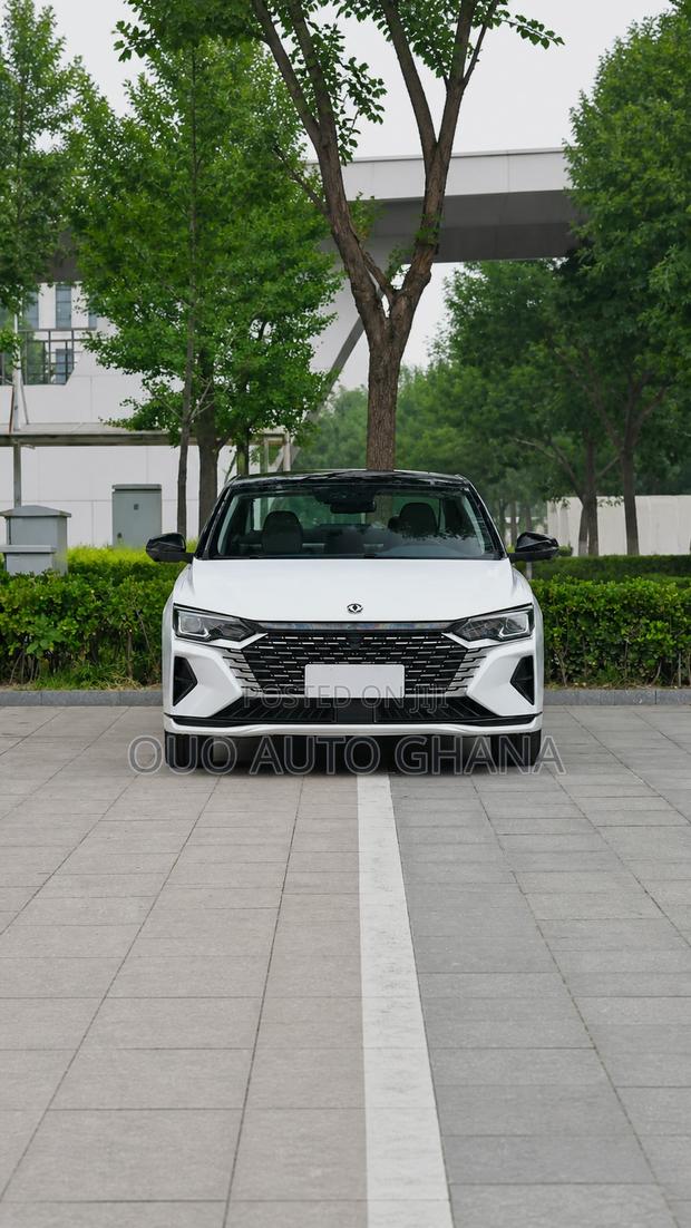 Aeolus Yixuan 1.5T Automatic Jinqing Edition 2024 White