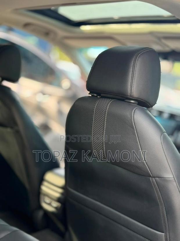 Honda Civic Touring 2021 White