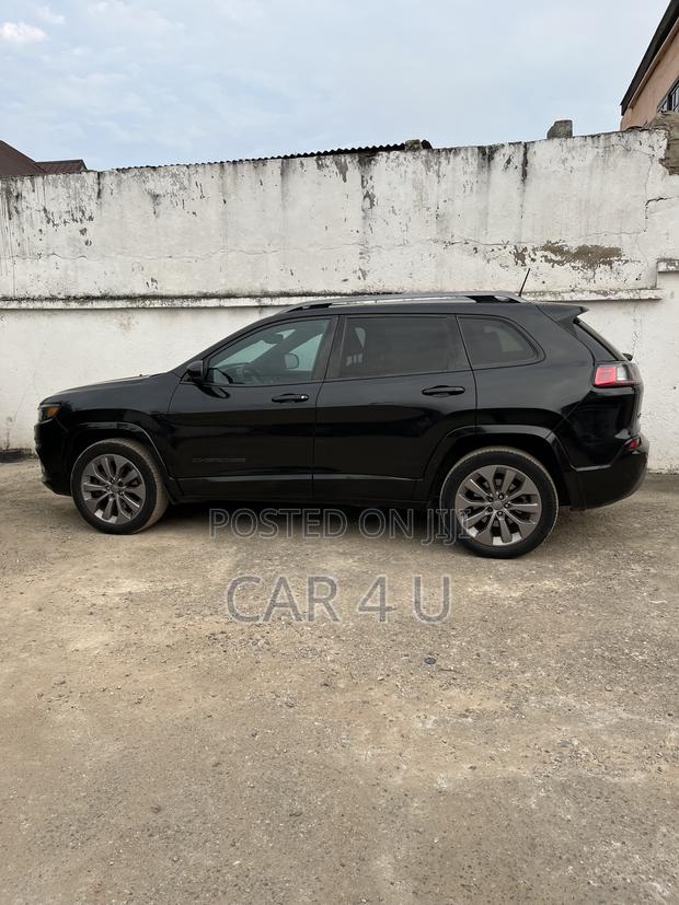 Jeep Cherokee 2019 Black