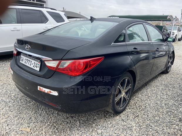 Hyundai Sonata 2013 Black