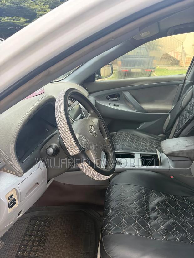 Toyota Camry SE 4dr Sedan (2.4L 4cyl 5A) 2009 White