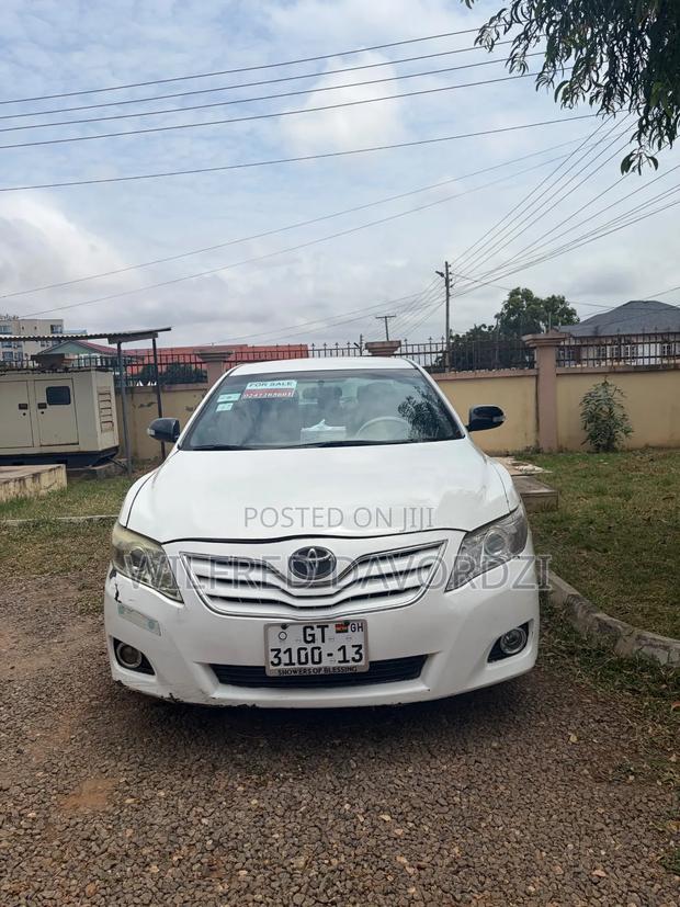 Toyota Camry SE 4dr Sedan (2.4L 4cyl 5A) 2009 White