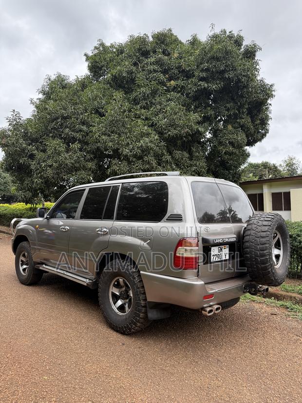 Toyota Land Cruiser 4x4 2007 Silver