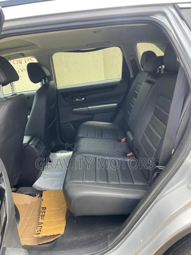 Honda CR-V 2024 Silver