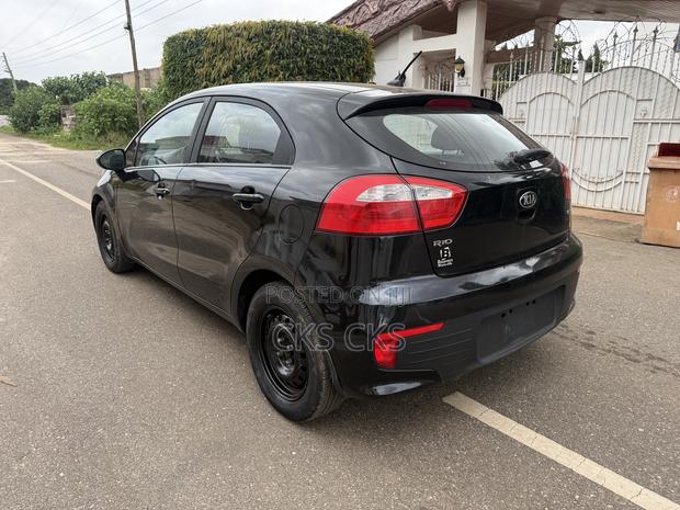 Kia Rio 2016 Black