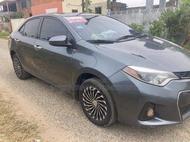 Toyota Corolla LE Eco 4dr Sedan (1.8L 4cyl CVT) 2016 Gray