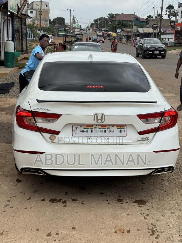 Honda Accord Sport 2.0T 2020 White