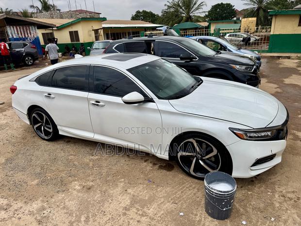 Honda Accord Sport 2.0T 2020 White