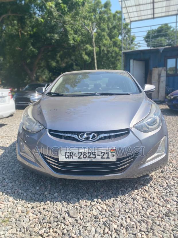 Hyundai Elantra Limited 4dr Sedan (1.8L 4cyl 6A) 2015 Gray
