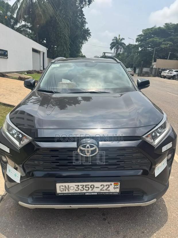 Toyota RAV4 2021 Black