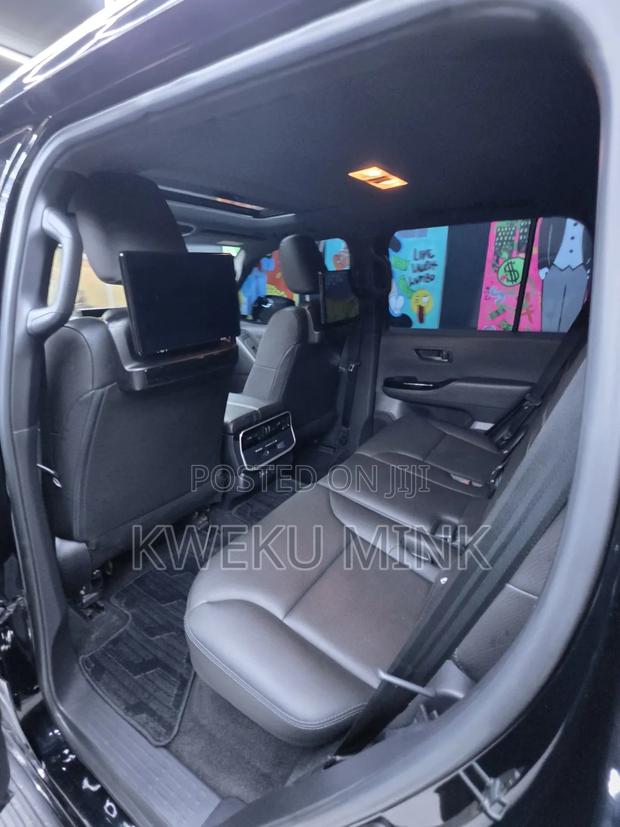 Toyota Land Cruiser 2023 Black