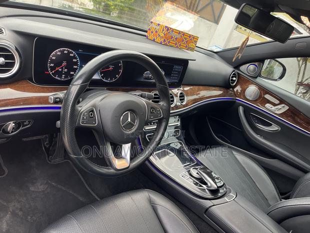 Mercedes-Benz E300 2018 Gray
