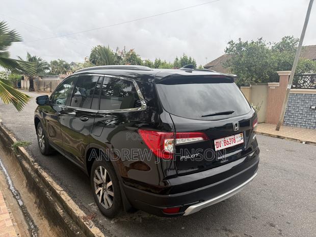 Honda Pilot EX 2021 Black
