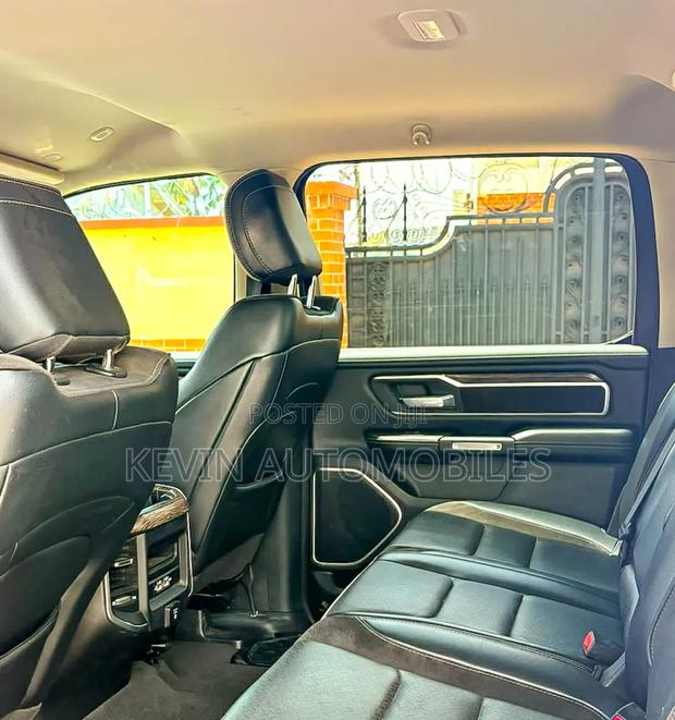 Dodge RAM 2021 White