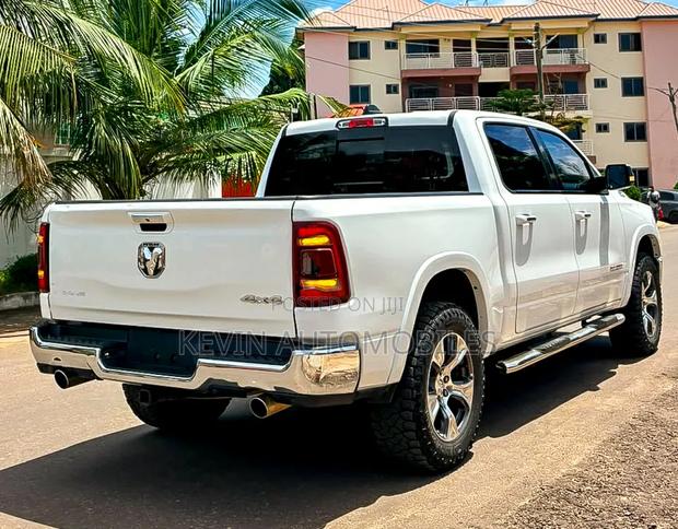 Dodge RAM 2021 White