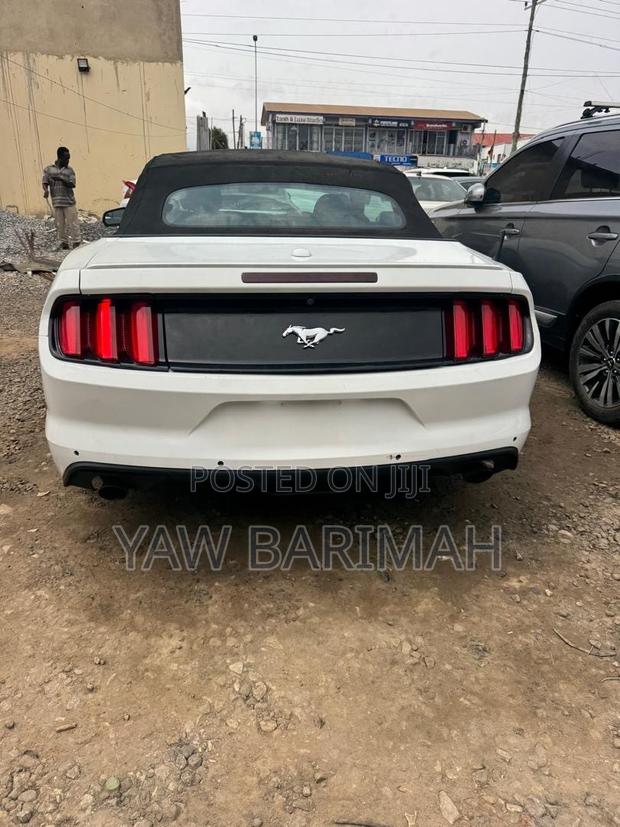 Ford Mustang EcoBoost Premium Convertible 2017 White