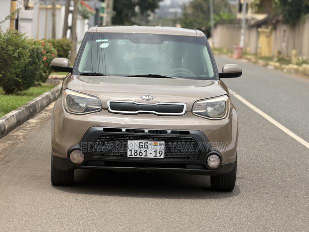 Kia Soul 4dr Wagon (1.6L 4cyl 6A) 2015 Beige