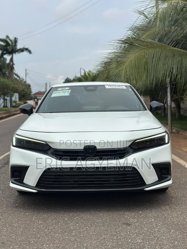 Honda Civic Sport 2022 White
