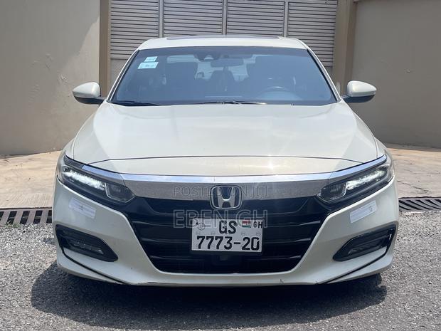 Honda Accord Sport 2.0T 2018 White