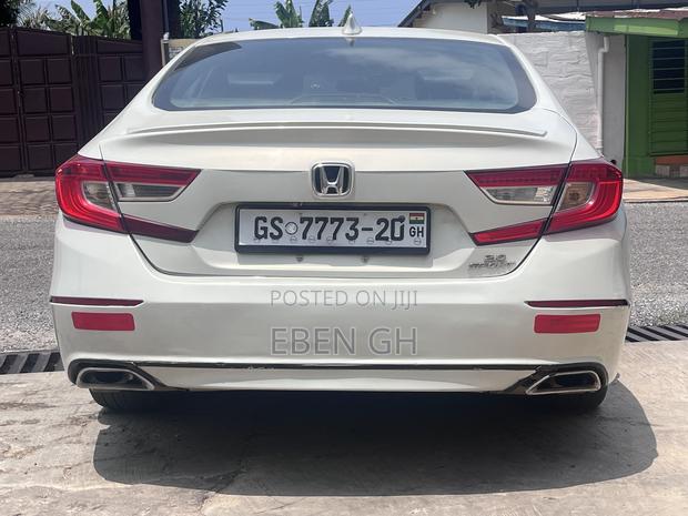 Honda Accord Sport 2.0T 2018 White