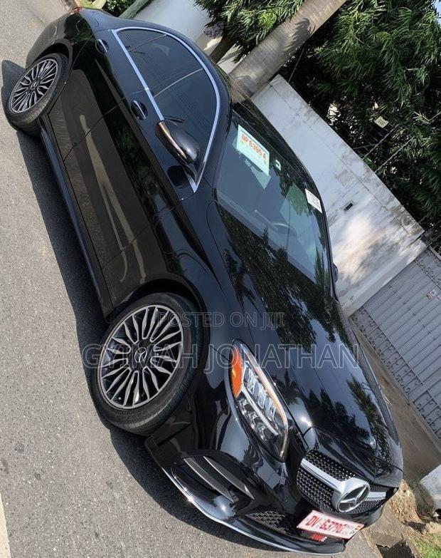 Mercedes-Benz C300 2020 Black