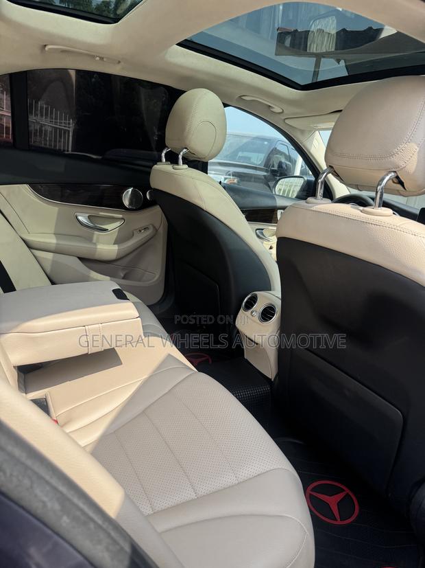 Mercedes-Benz C300 Luxury 4dr AWD 4Matic Sedan (2.0L 4cyl 7A) 2015 Blue