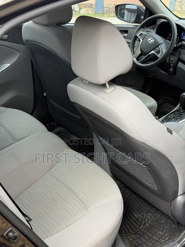 Hyundai Accent SE Sedan 2016 Gray