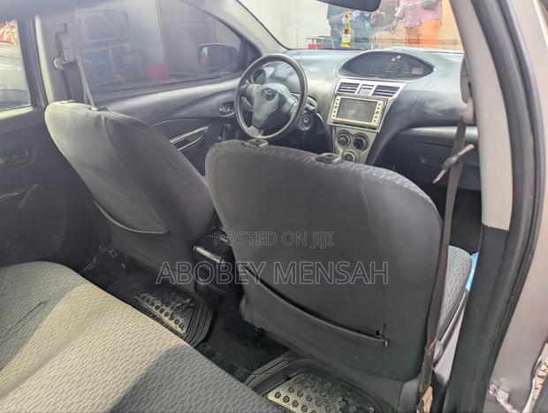 Toyota Yaris 2010