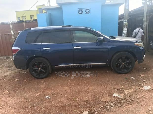 Toyota Highlander 2013 Black