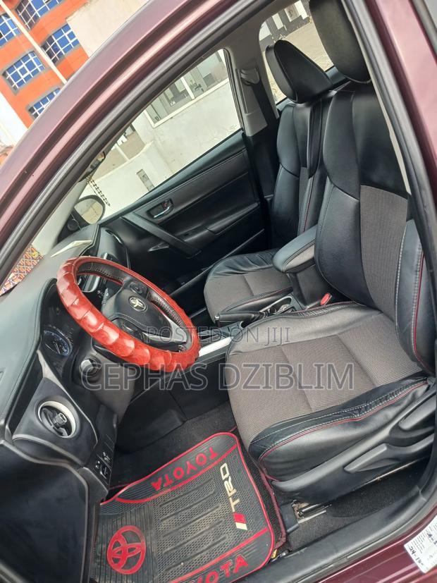 Toyota Corolla 2017 Burgundy