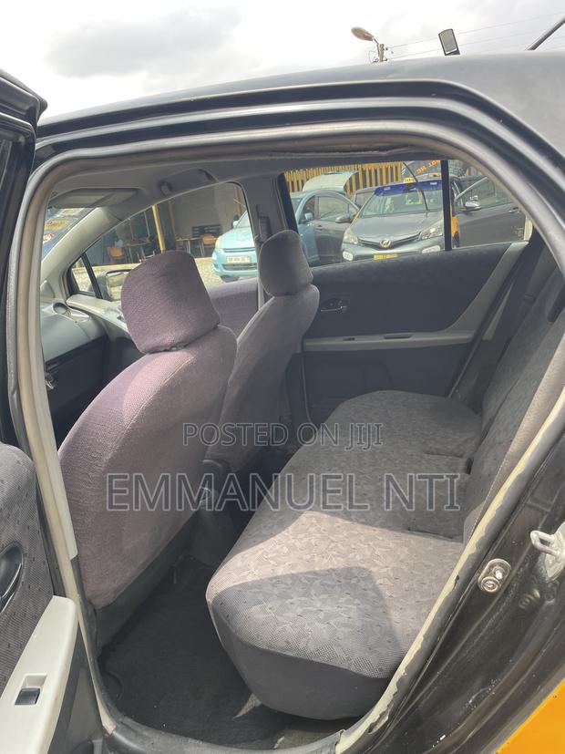Toyota Vitz 2009 Black