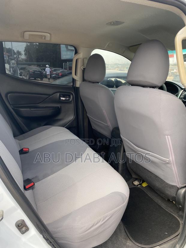 Mitsubishi L200 Double Cab 2.4 154hp 4WD 2018 White