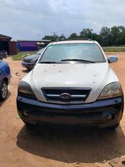 Kia Sorento 2002 White for sale